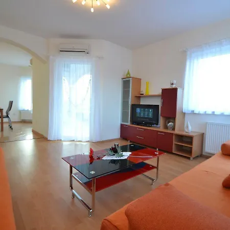 Apartman Galeb.2 *